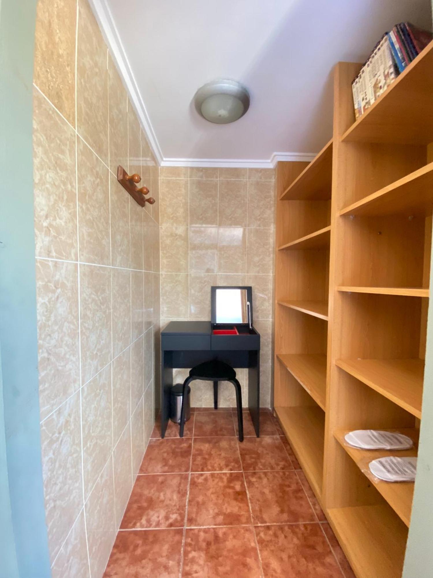 Guesthouse In Torrent ภายนอก รูปภาพ