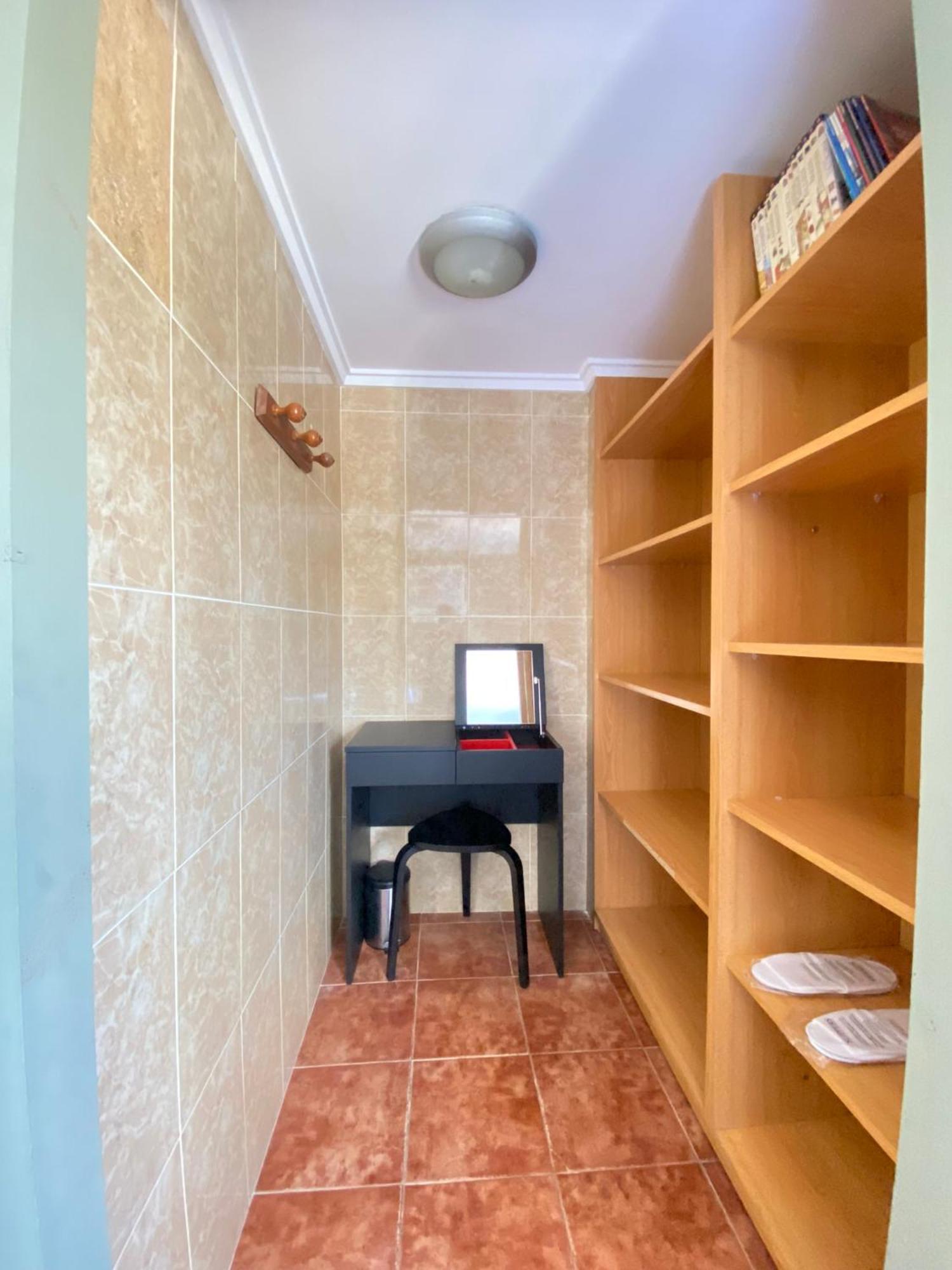 Guesthouse In Torrent ภายนอก รูปภาพ